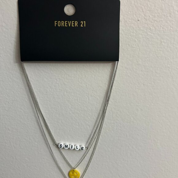 Forever 21 necklace - Spread the joy! - Picture 2 of 2
